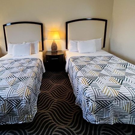 Executive Inn & Suites Breaux Bridge, La Экстерьер фото